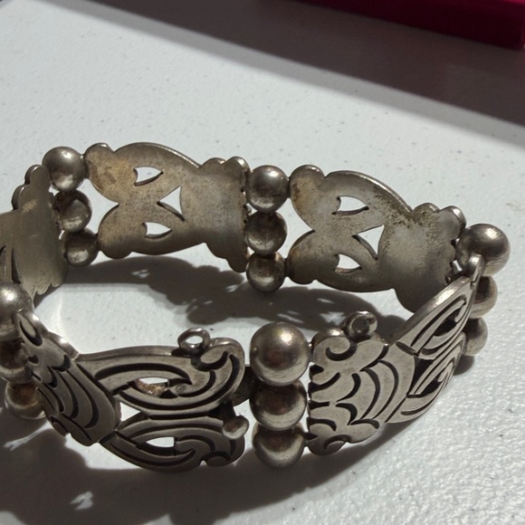 Taxco Jose Luis Flores Heavy Sterling Silver Bracelet Size 6.5"  (2) - Picture 5 of 9